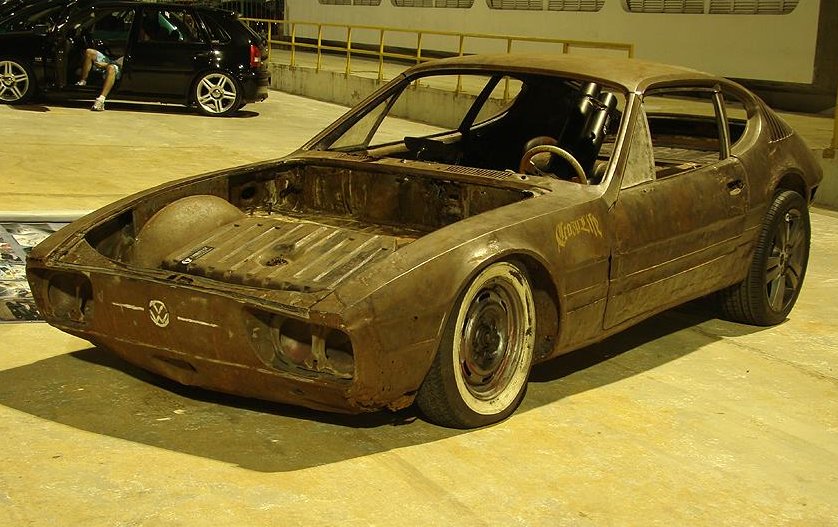 I love the whole rat rod thing but a VW SP2 rat Bananas