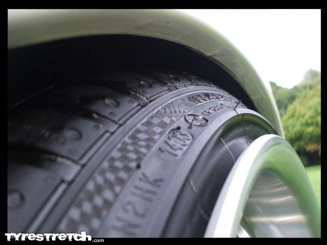 vw stretched tires