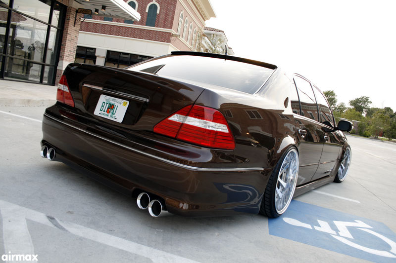 Posted in Uncategorized with tags Bippu Lexus Lux meet VIP on 