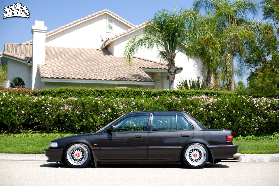 16 9 0 BBS RS this is about as clean and classy as a EF sedan can get